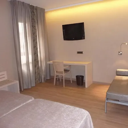 House Hotel
