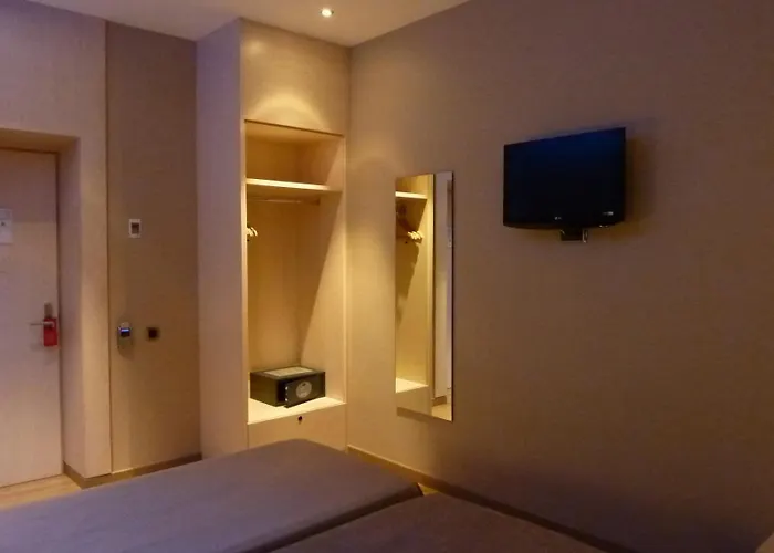 Hotel House