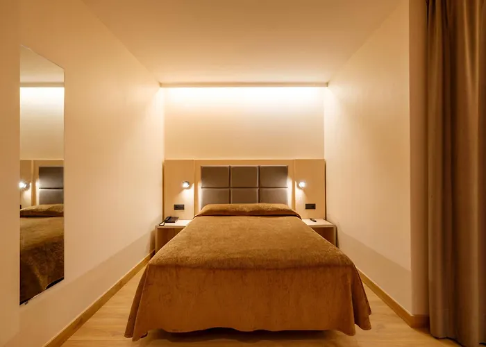 House Hotel