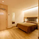 Hotel House 3*
