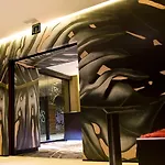 Hotel House