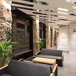 Hotel House