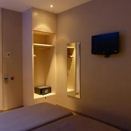 Hotel House