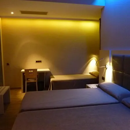 Hotel House 3*