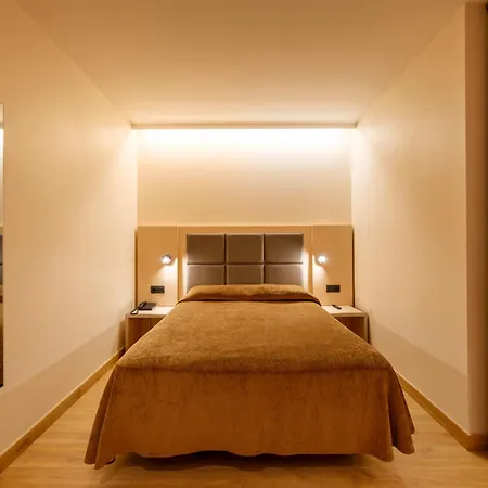 House Hotell