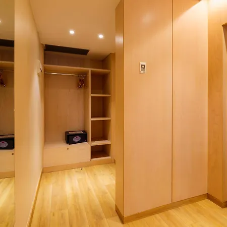 Hotell House