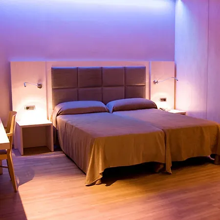House Hotel