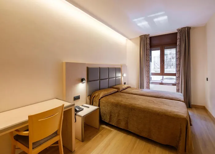 House 3*
